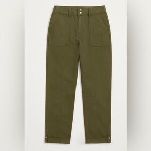 White House Black Market Midrise Khaki Straight Crop Pret A Pedi Pants 14